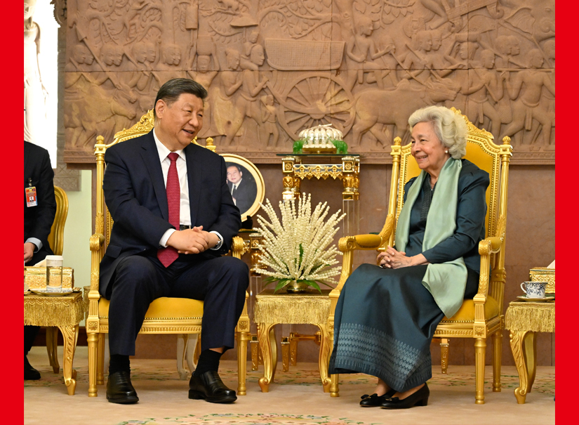 習(xí)近平會見柬埔寨太后莫尼列